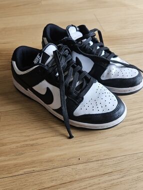 Nike Black and White Low-Top Sneakers